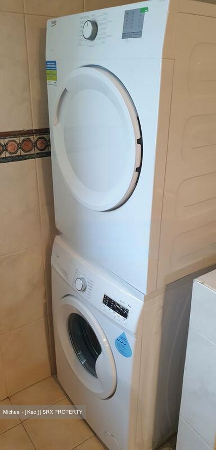 Victory Heights (D12), Apartment #453720471